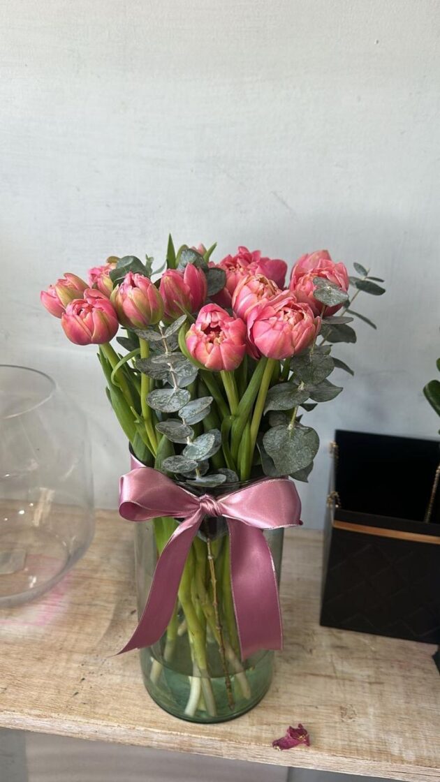 Tulip Jar